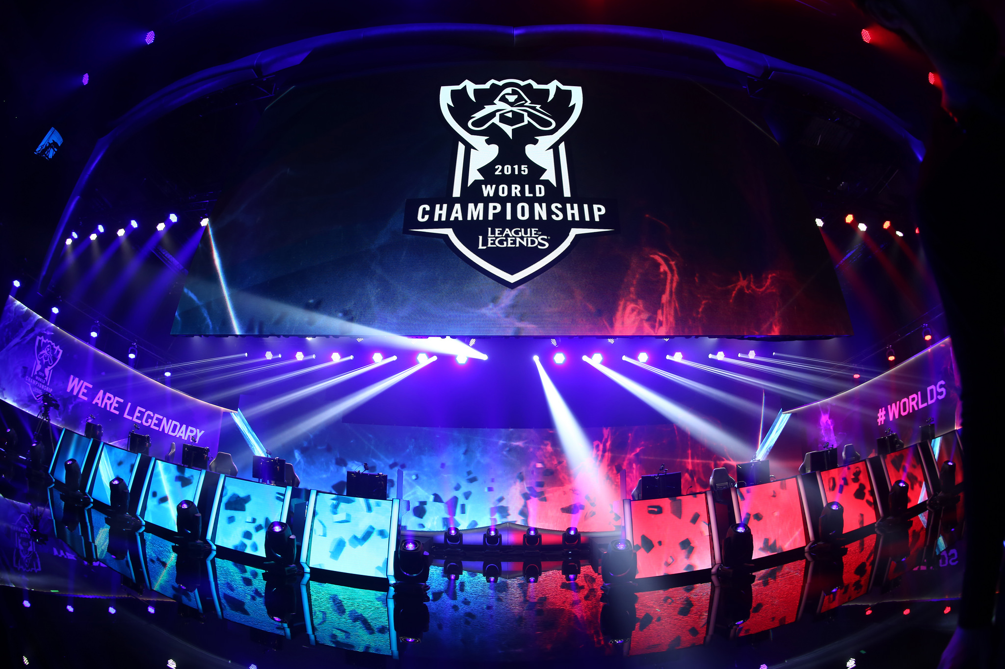 【战报】2021KPL春季赛常规赛第二轮W2D2，武汉eStarPro 3-1 TES